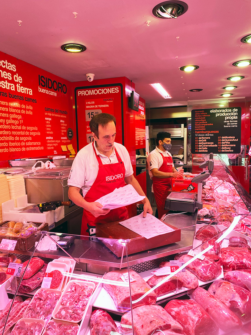 Carnicería en Avenida Donostiarra de Madrid